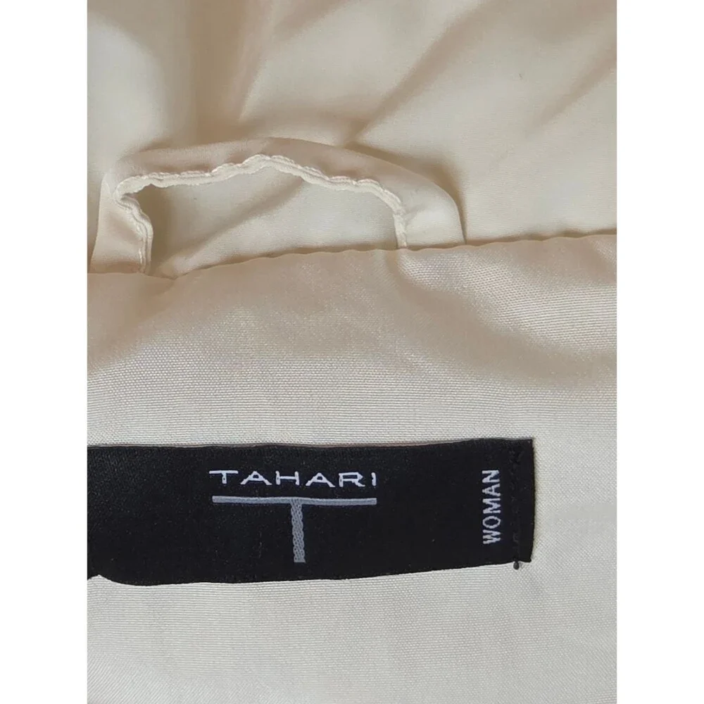 Ivory Chevron Puffer Vest Hooded Tahari Woman 3X NWOT Winter Classic